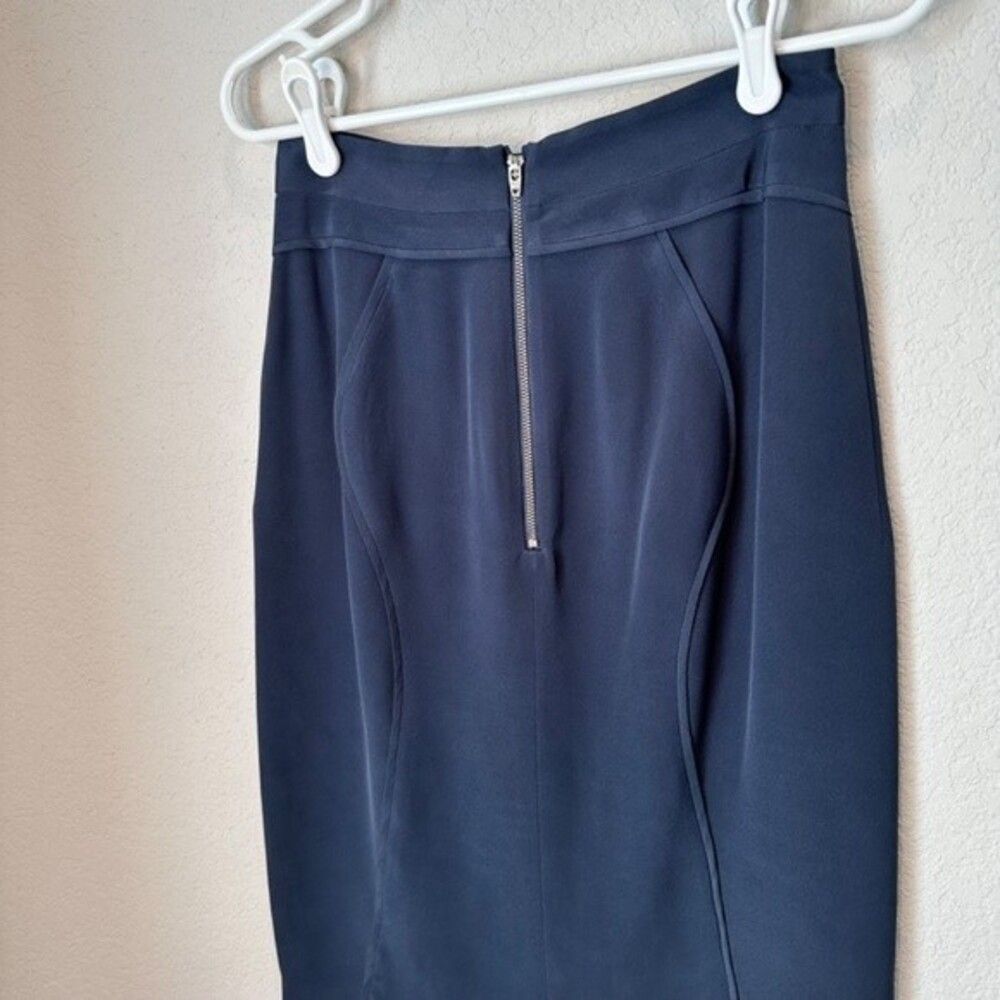 Rebecca Minkoff Navy Blue Silk Skirt Size 6 - Picture 2 of 6